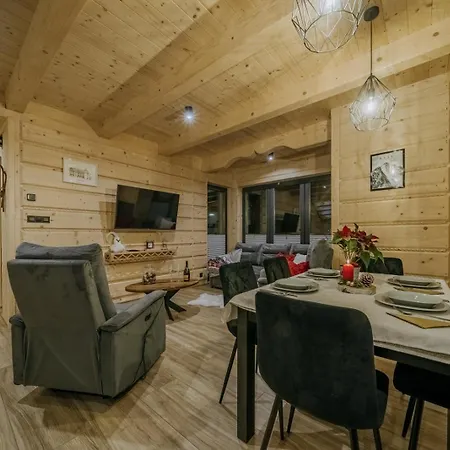 Osada Zbojnicka Turnia *