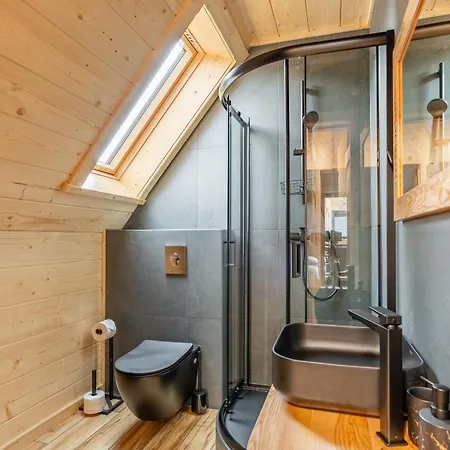 Osada Zbojnicka Turnia Nyaraló *