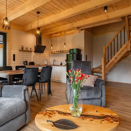 Nyaraló Osada Zbojnicka Turnia