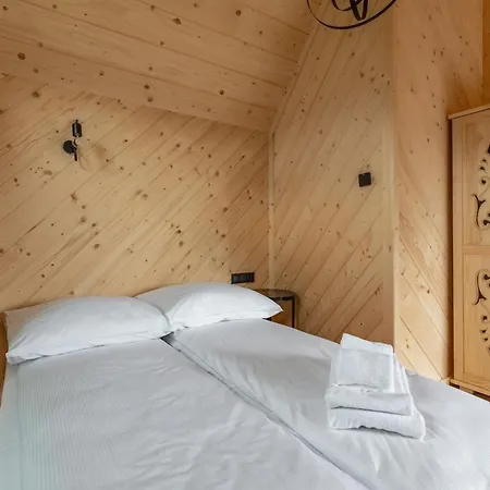 Osada Zbojnicka Turnia *