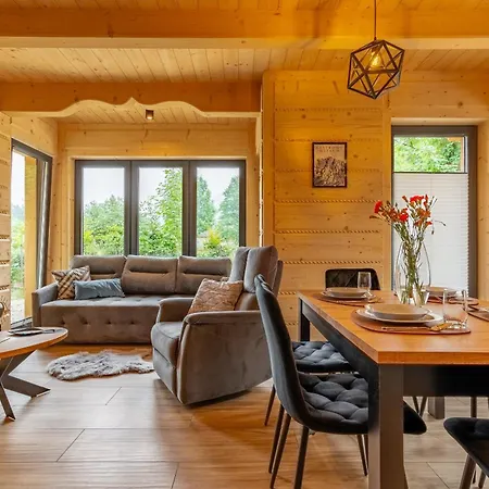 Osada Zbojnicka Turnia Nyaraló *