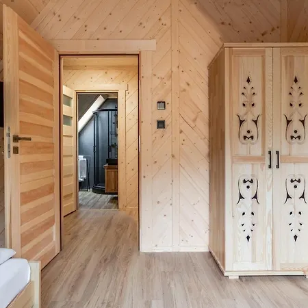 Osada Zbojnicka Turnia Nyaraló