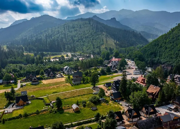 Osada Zbojnicka Turnia *