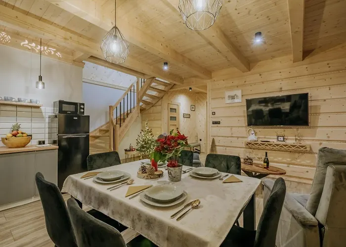 Osada Zbojnicka Turnia *